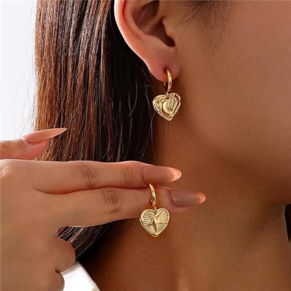 18K Gold-Plated Heart Earrings - Picture 1 of 5